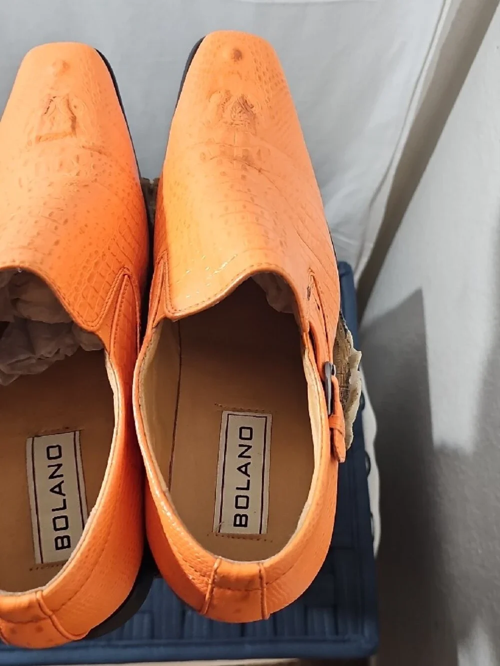 Men's Orange Croc-Embossed Derby Shoes